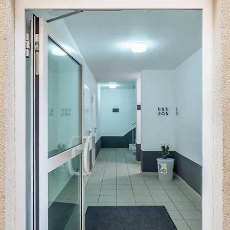 Aposto 2 Lägenhet Oberderdingen